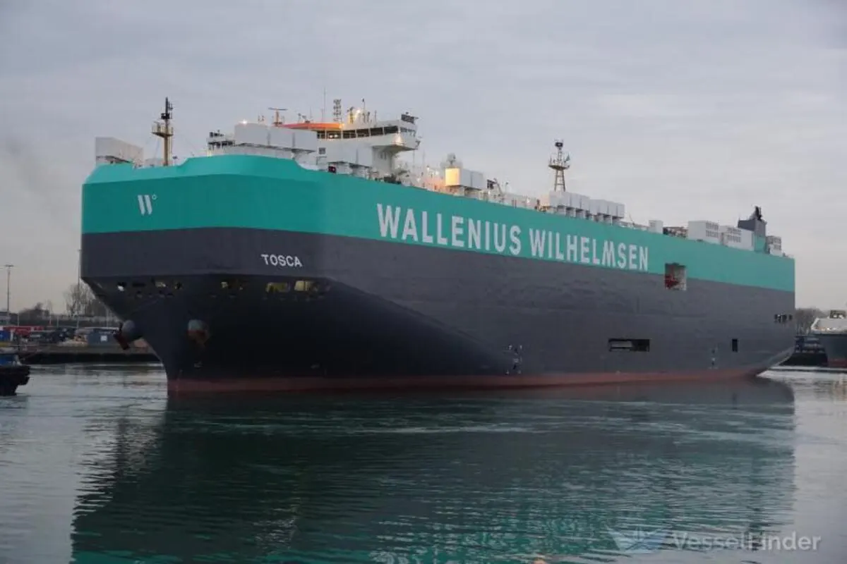 Damaged Iranian vessel MV Tosca arrives in Karachi for repairs