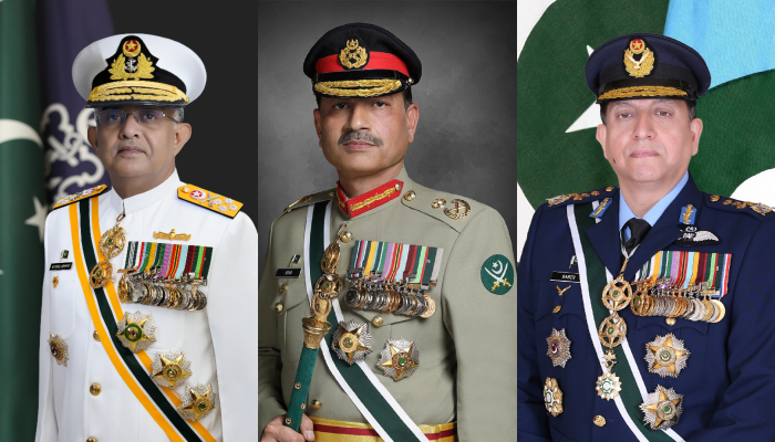 Armed Forces Chiefs Congratulate Nation and Armed Forces