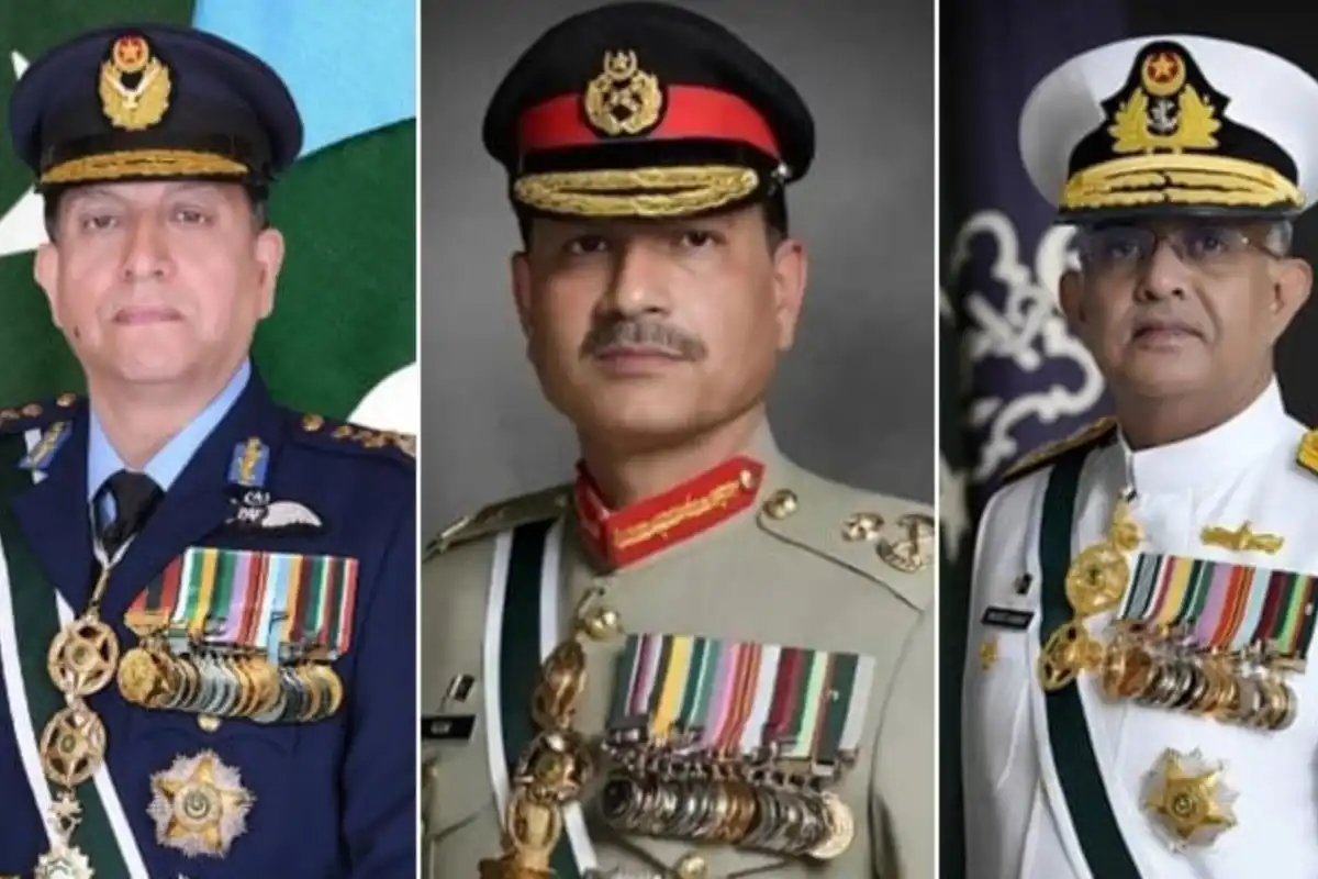 Armed Forces Chiefs Congratulate Nation on 28th Youm-e-Takbeer Anniversary