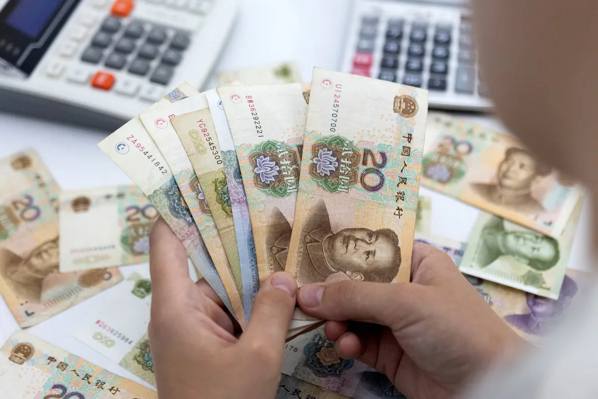 Pakistan Plans First Yuan-Denominated Bond Issue of 1.75 Billion Yuan