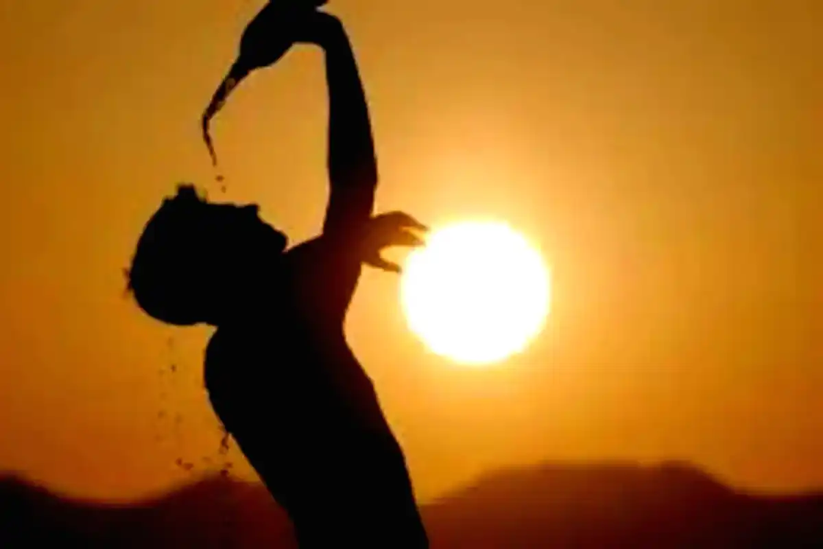 Karachi Heatwave Alert: Temperature Expected to Reach 41°C as Severe Heat Continues
