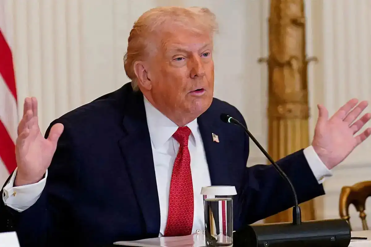 Trump Warns of Possible New Strikes on Iran Amid Conditional Nuclear and Shipping Deal Talks