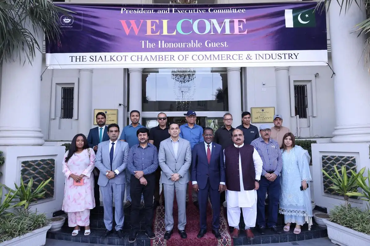 Ambassador Dr. Oumer Visits Sialkot Chamber of Commerce