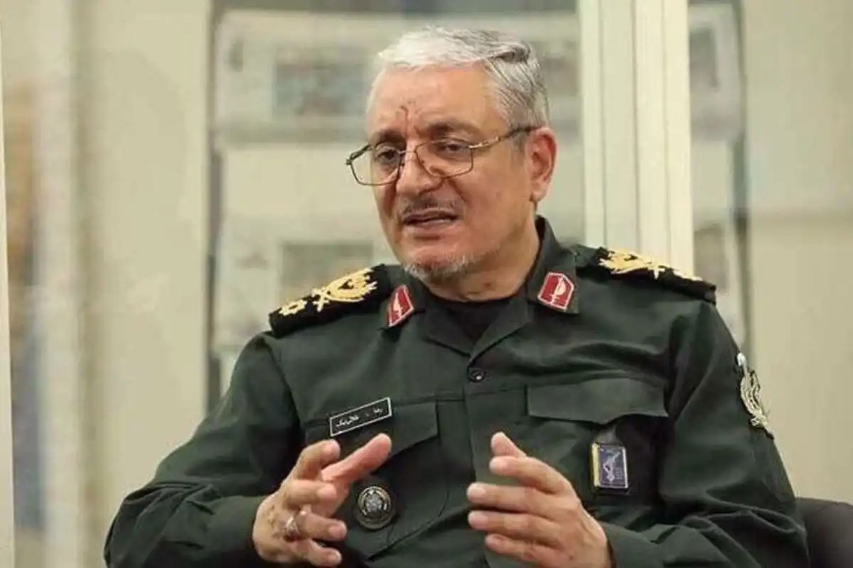 Iran Says US Must Recognize Iranian Rights and Distance Itself From Israel to End Conflict