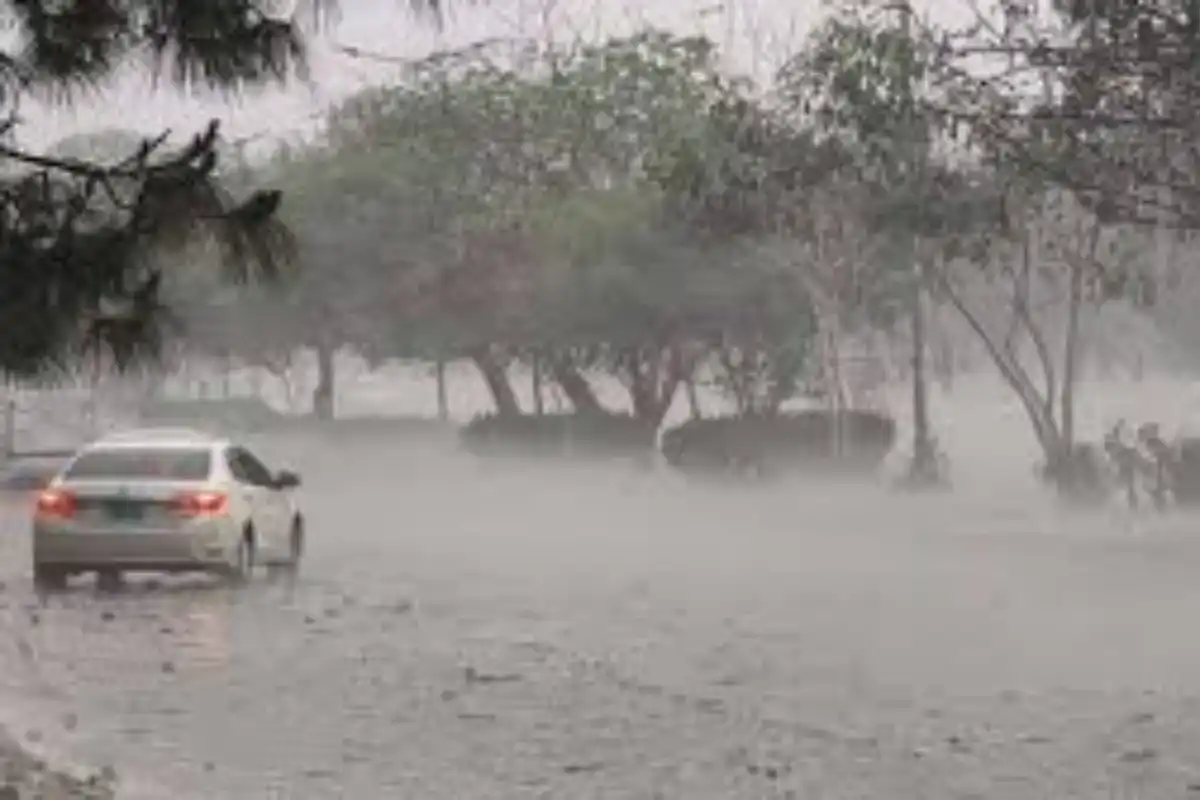 PMD Issues Nationwide Weather Alert as Heavy Rain, Hailstorms and Thunderstorms Expected Across Pakistan
