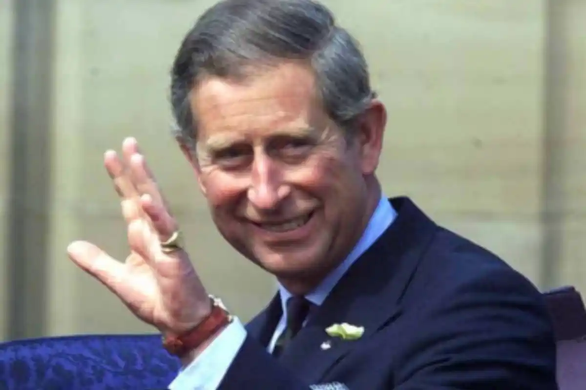 King Charles III honours Scottish traditions during Holyrood Week