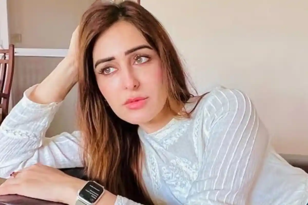 Sidra Niazi Calls Out Victim Blaming Culture After Acid Attack