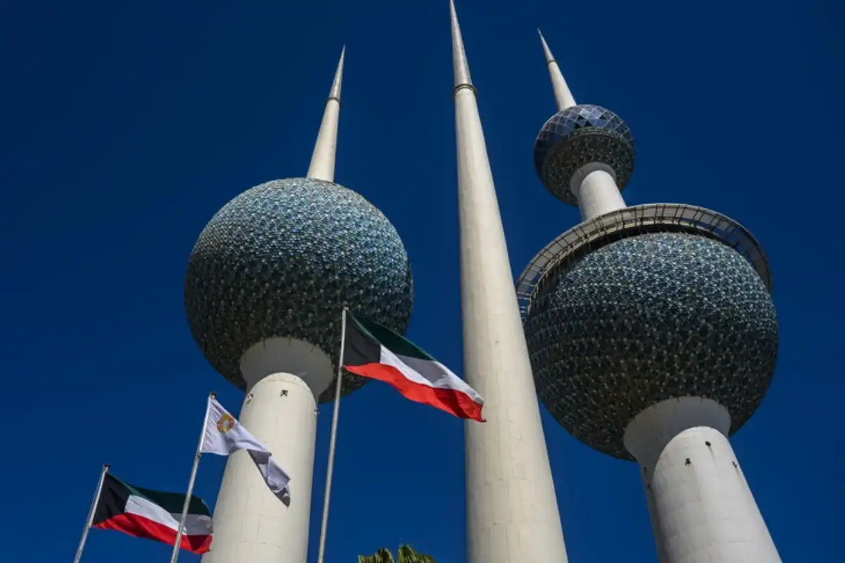Kuwait and Bahrain Denounce Recent Iranian Strikes as Sovereignty Violations