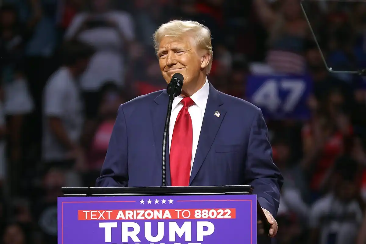 Democrats Demand Iran Deal Briefing, Compare Trump’s War to Britain’s Suez Humiliation