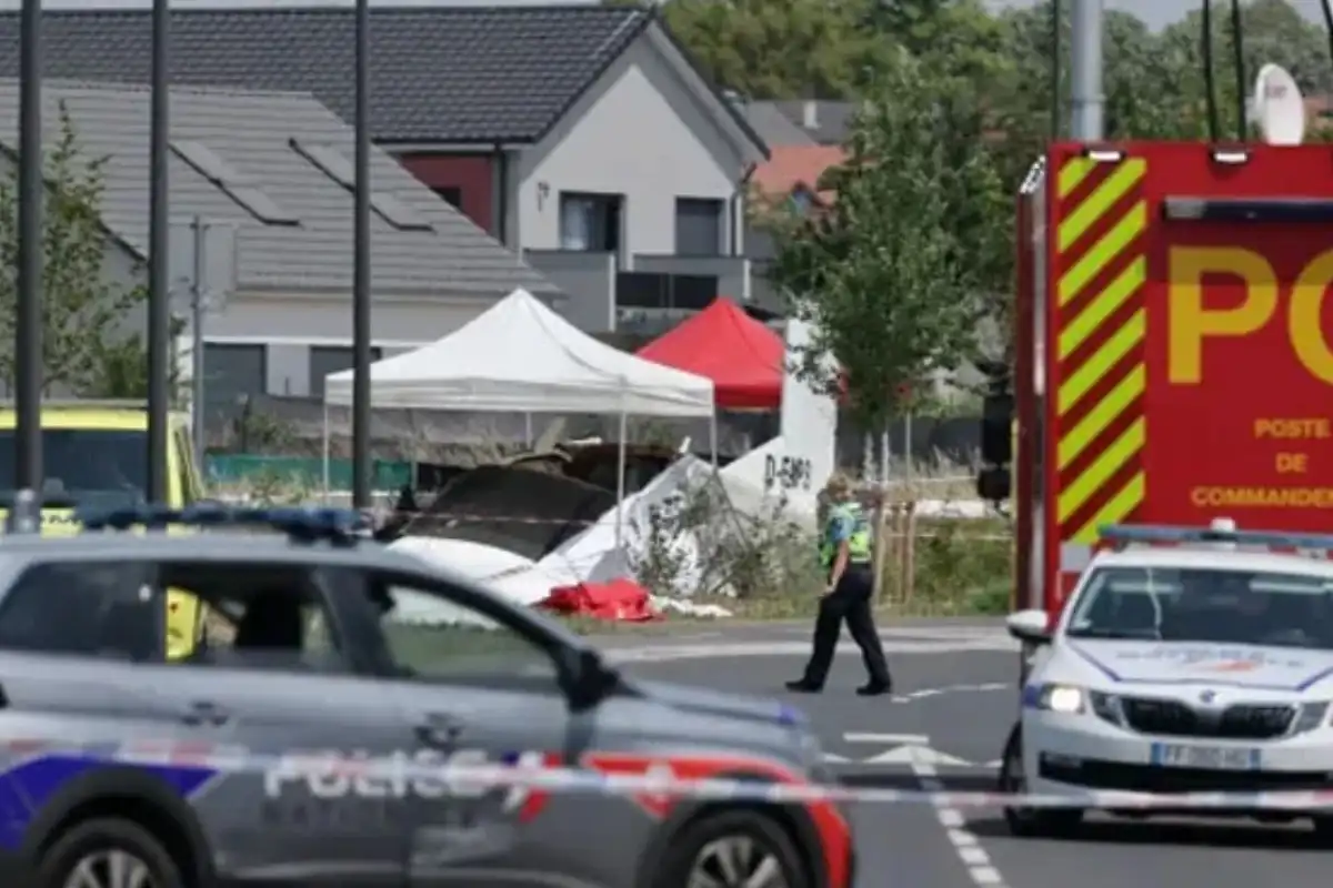 Eleven Killed Including Trainee Nurses and Flight Instructors as Skydiving Plane Crashes Near Nancy in Northeast France