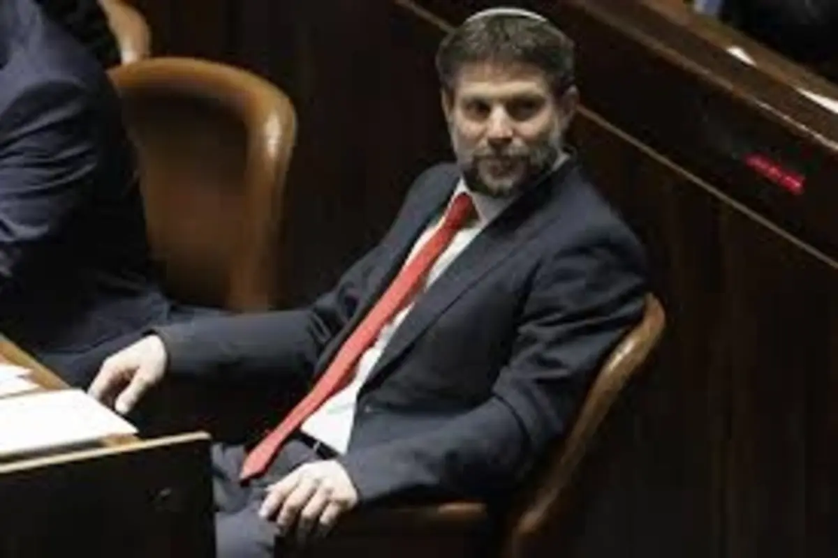 Smotrich Signals Long-Term Israeli Military Presence in Lebanon