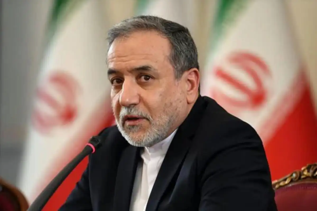 Iran’s Foreign Minister Calls for Inclusive Gulf Security Framework