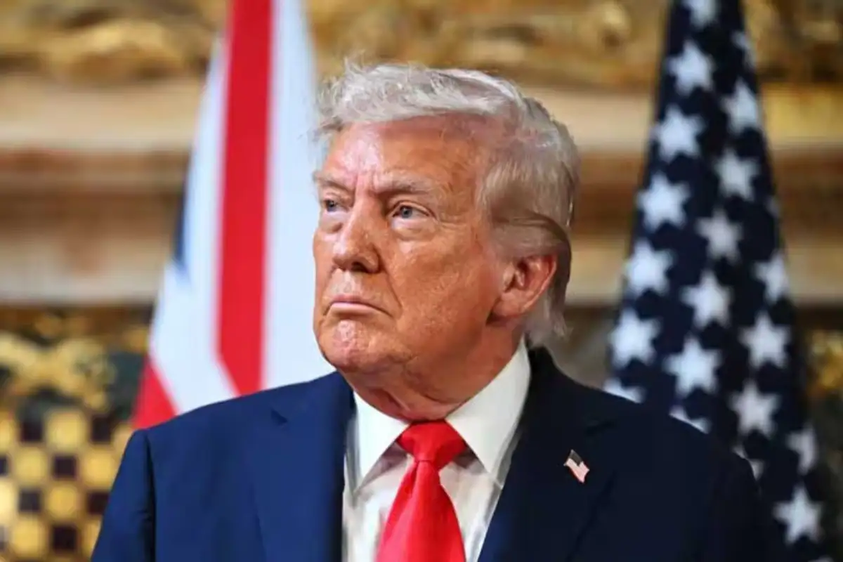 Trump Warns Iran to Stop Proxies in Lebanon From “Causing Trouble”