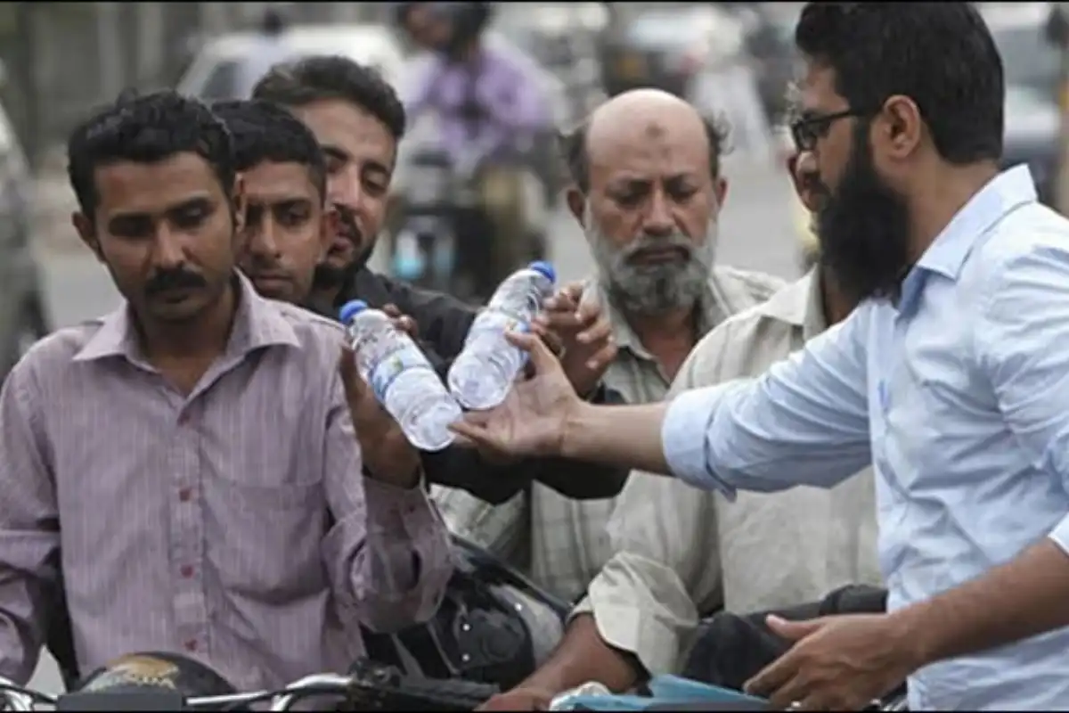 Dadu Records Scorching 49°C as Deadly Heatwave Grips Pakistan — PDMA Issues Sindh Alert