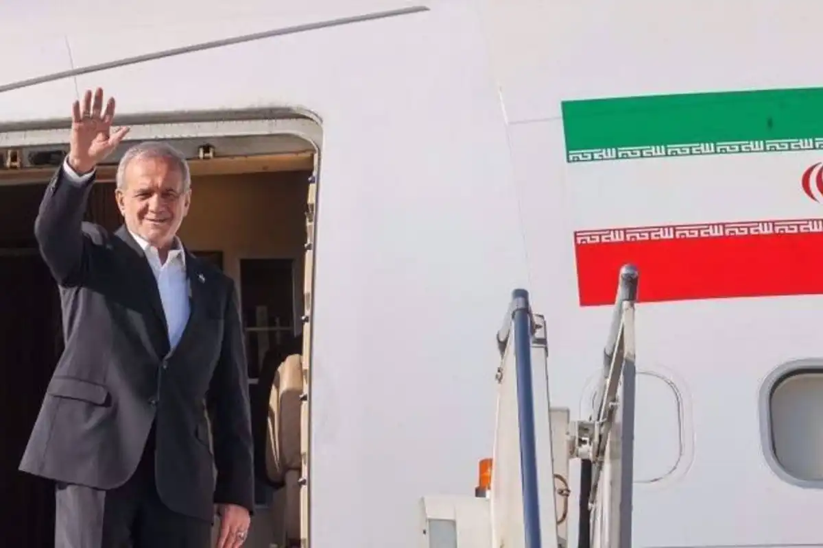 Iran’s Pezeshkian Visits Pakistan to Push Full Implementation of Iran-US MoU