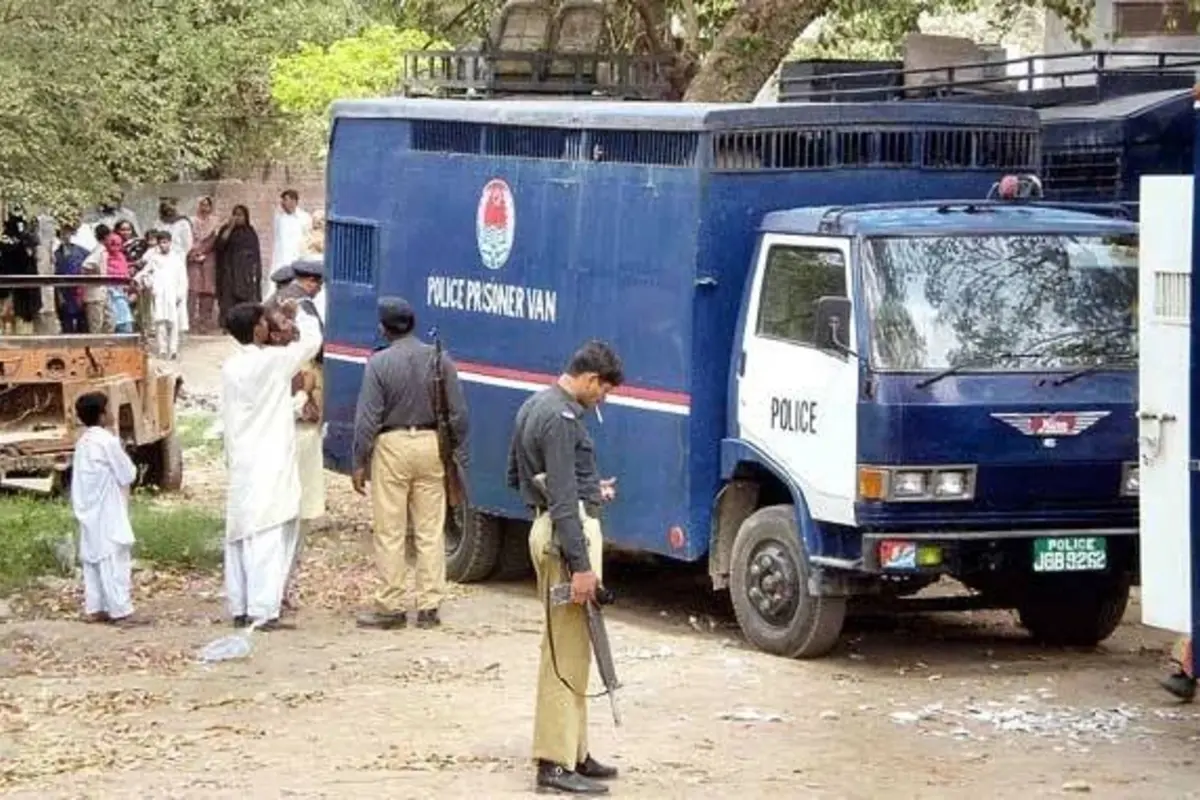 14 Prisoners Escape from Van in Kahuta Search Operation Launched