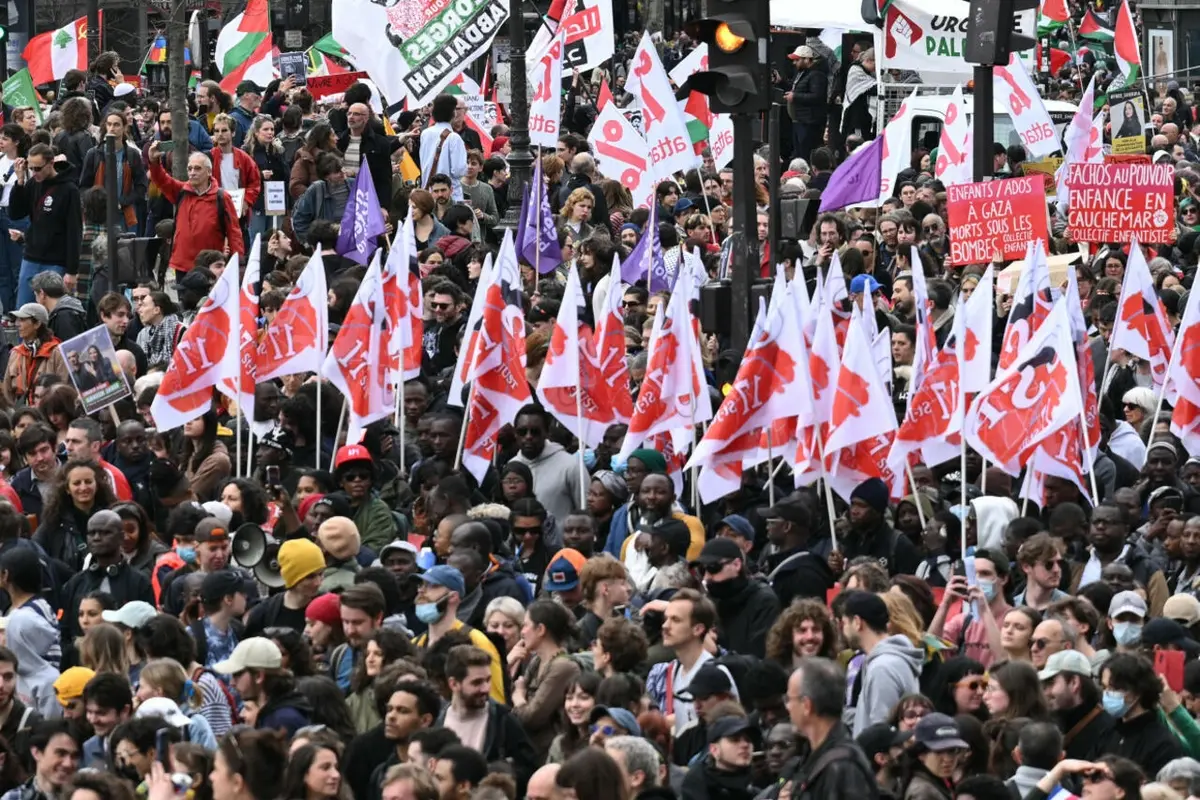 Quarter Million Join Anti-Racism Protest in Paris