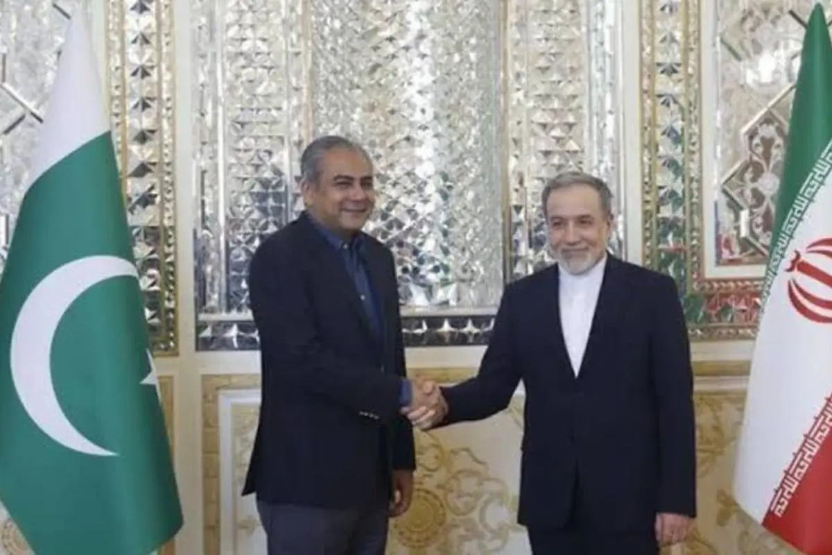 Pakistan Interior Minister Arrives in Tehran for Talks on Iran-US Negotiations