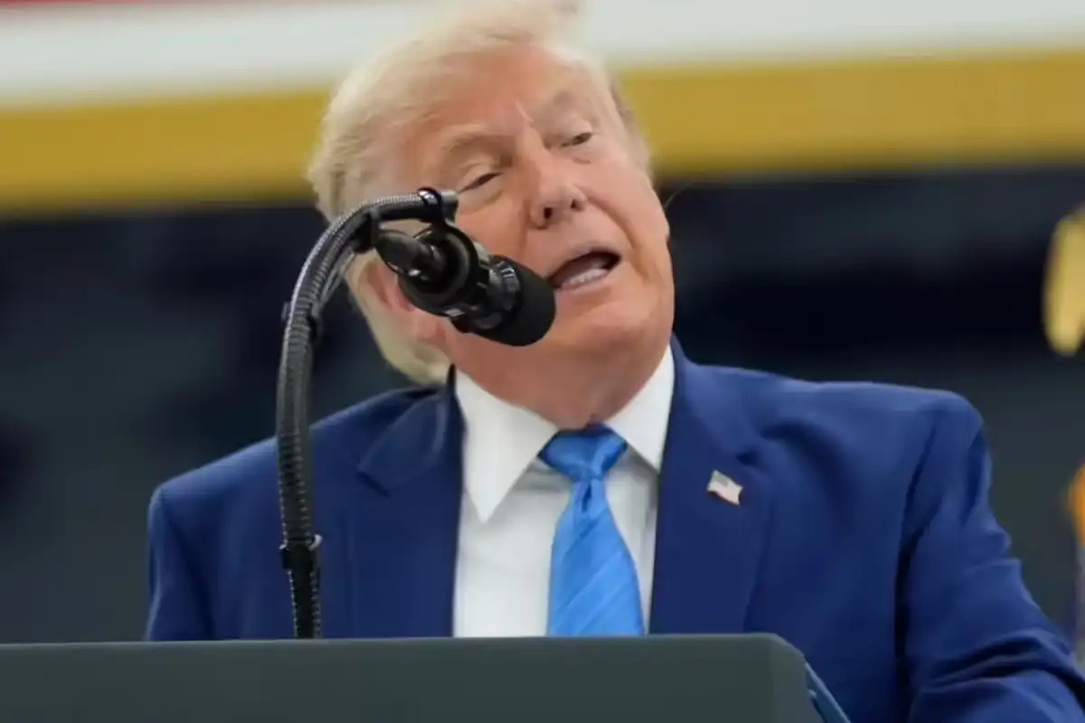 Trump Confirms Iran Gave Assurances of No Strait of Hormuz Tolls; Warns Negotiations Will Collapse If Reports Prove False
