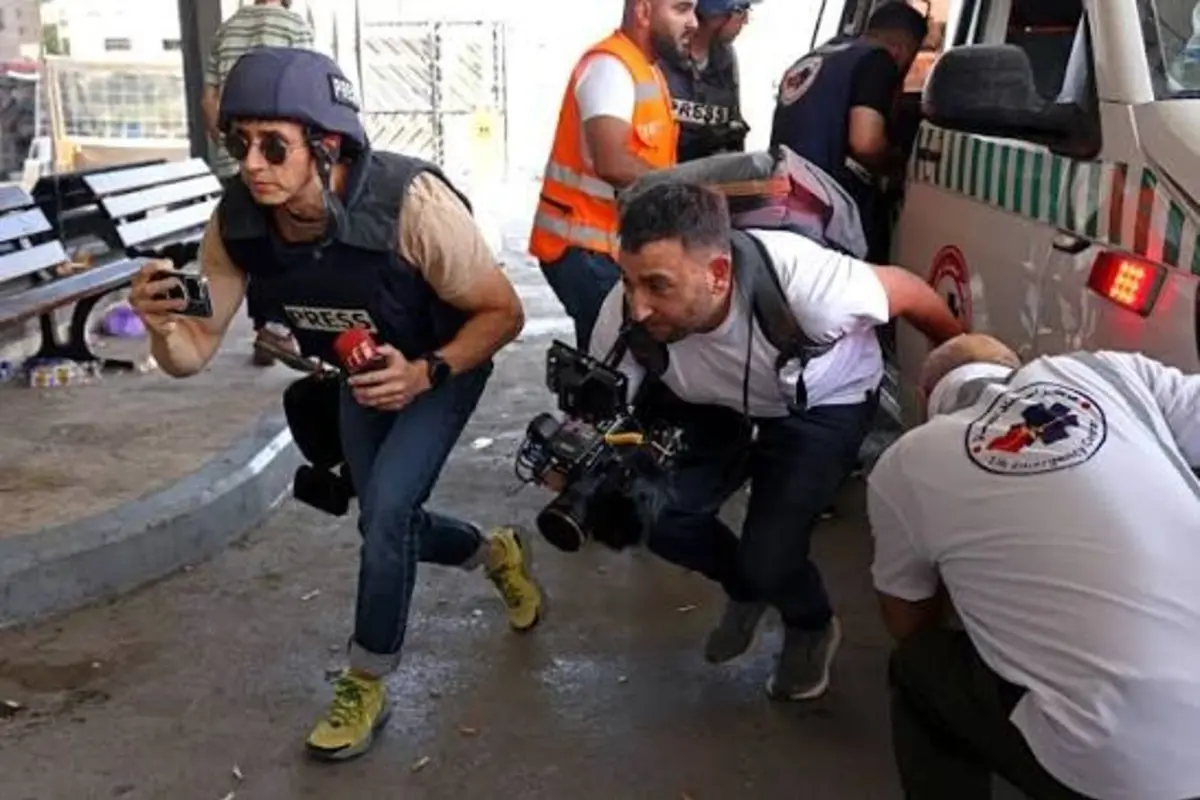 Palestinian Journalist Detained During Israeli Raid in West Bank