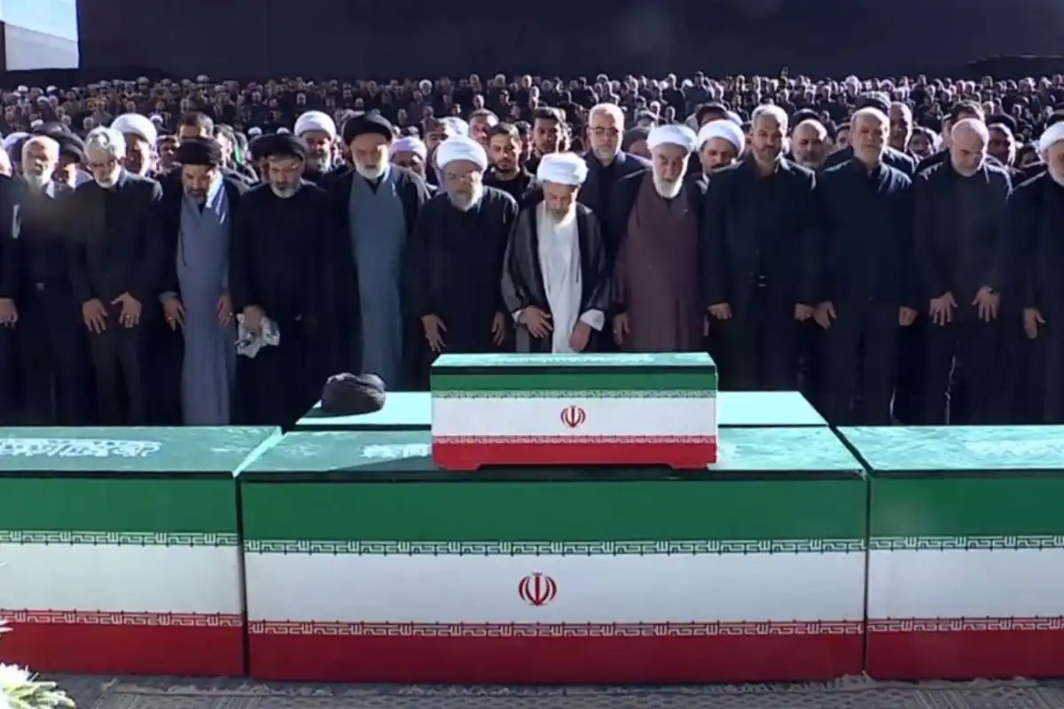 Funeral Prayers Offered for Ayatollah Ali Khamenei in Tehran