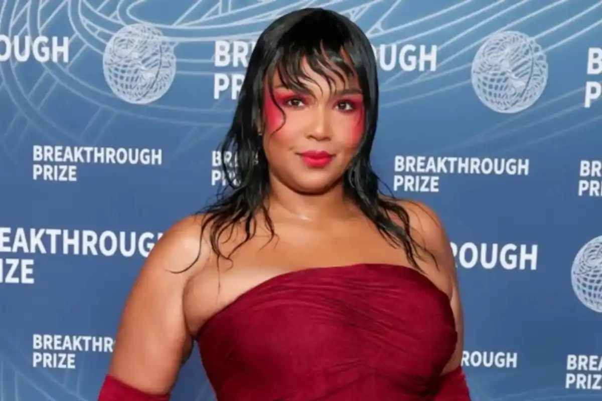 Lizzo Opens Up About Health Transformation and Criticizes Online Negativity