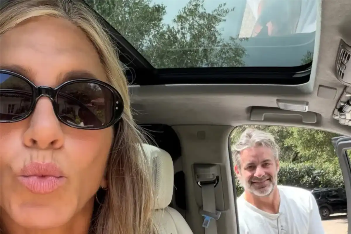 Jennifer Aniston Shares Loved-Up Snaps with Jim Curtis
