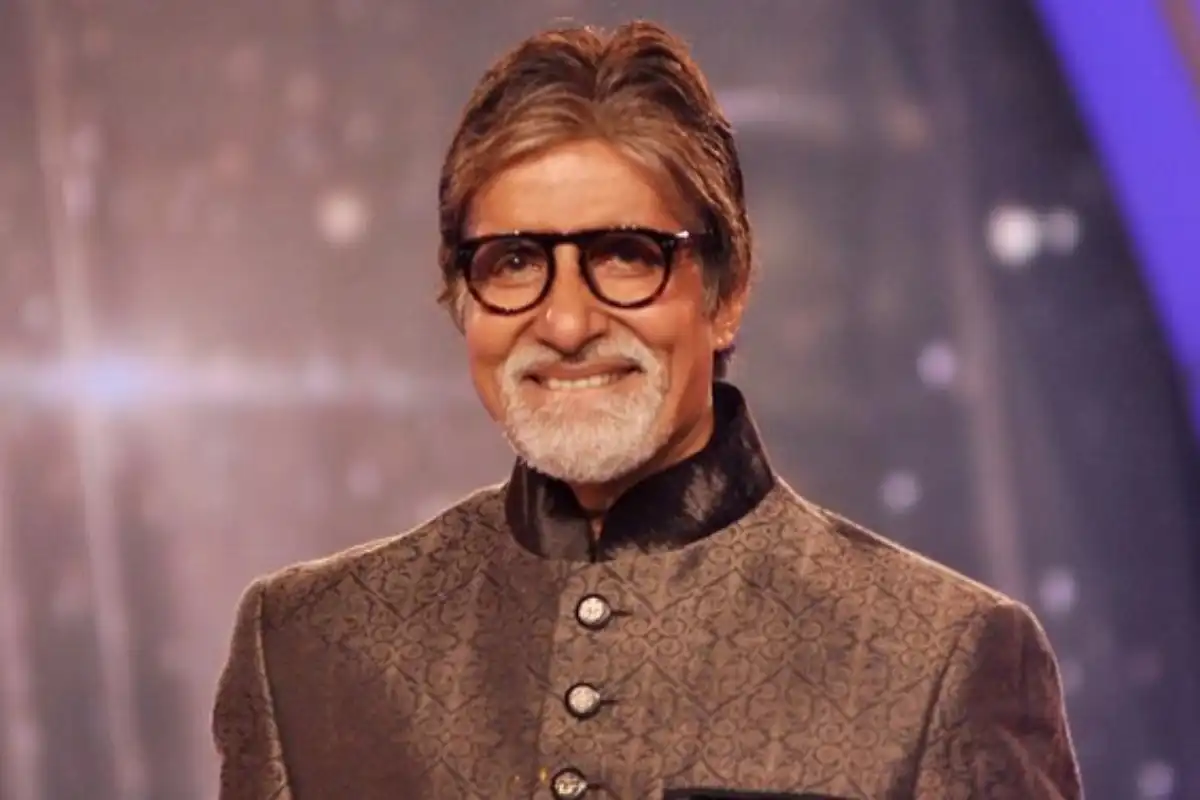 Amitabh Bachchan admits mistake after controversial remark sparks online debate