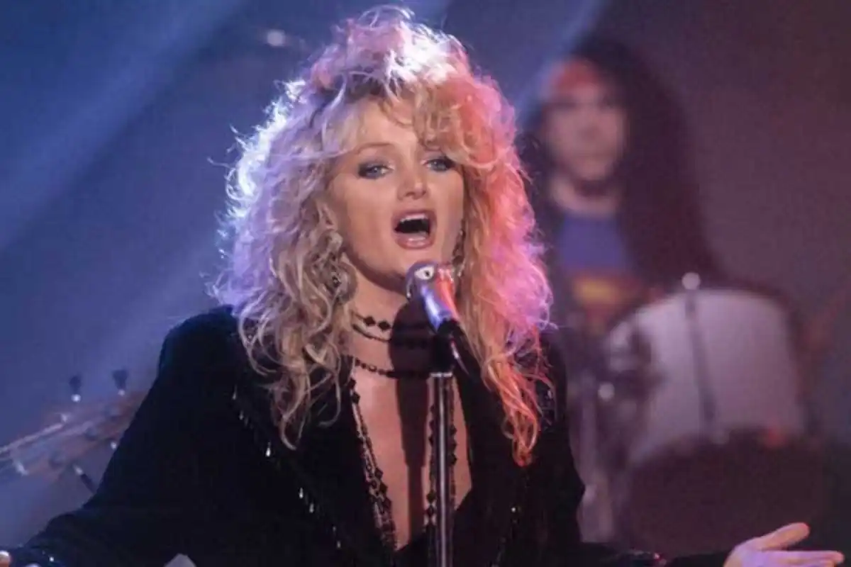 Bonnie Tyler, iconic Welsh singer, dies at the age of 75