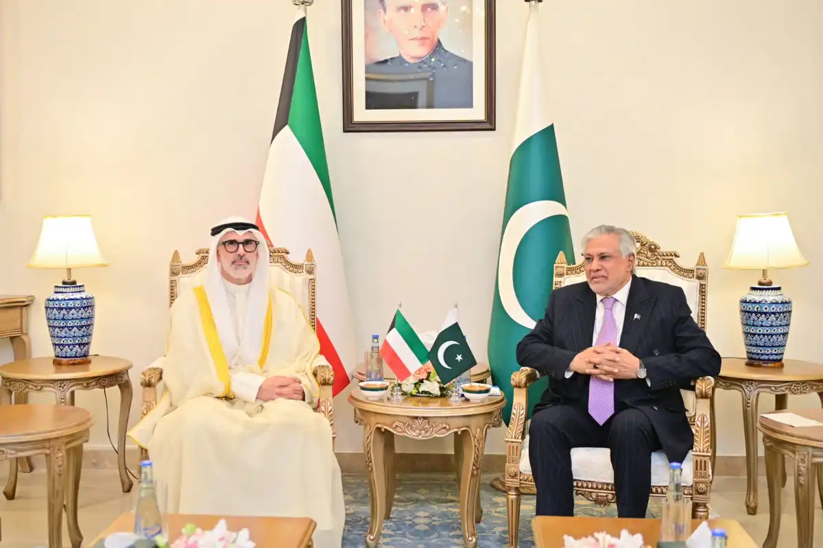Pakistan, Kuwait Review Bilateral Ties During High-Level Meeting in Islamabad