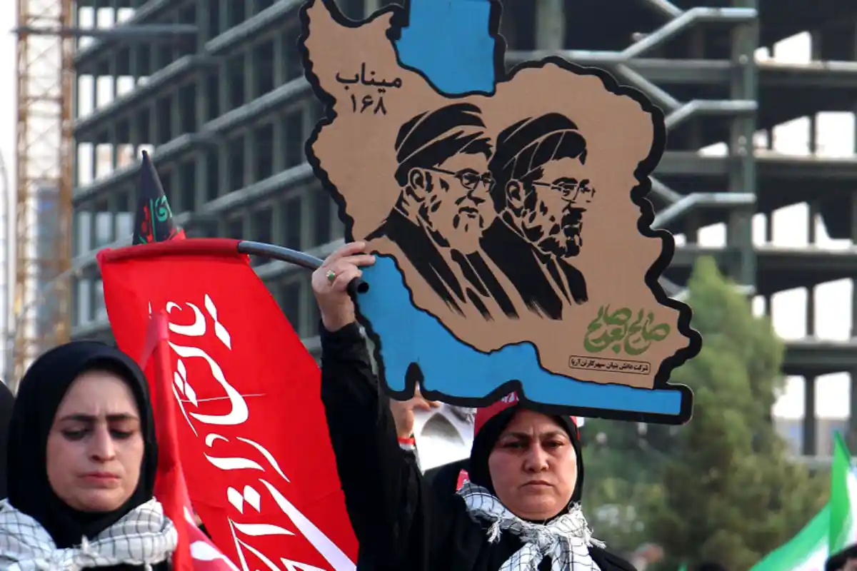 Army Chief Says Iran Will Uphold Martyred Leader’s Legacy