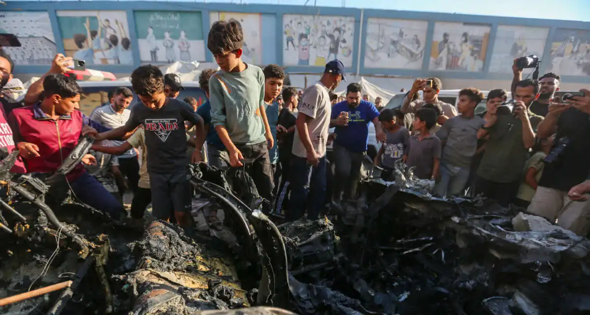 Six Palestinians Martyred as Israeli Airstrikes Devastate Gaza Despite Active Ceasefire Agreement