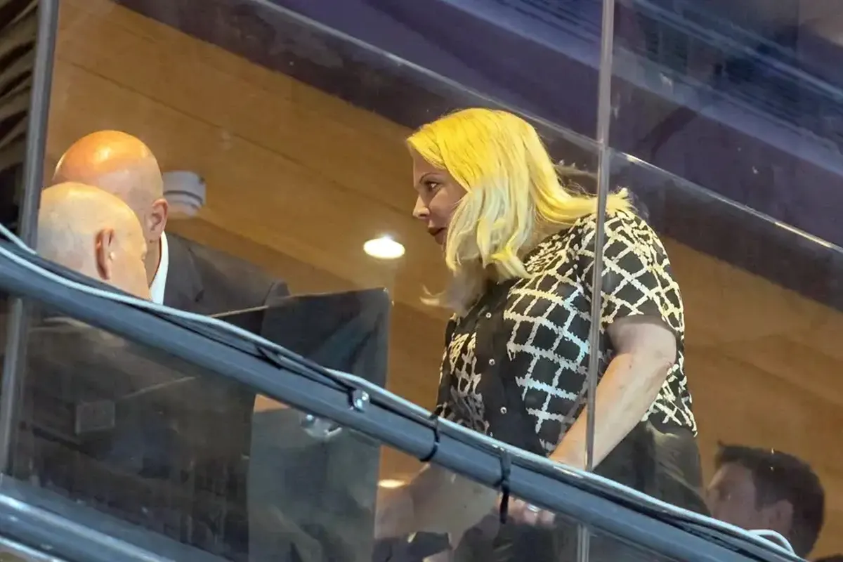 Netanyahu Faces New Embarrassment After Wife’s Public Outburst at Sports Event