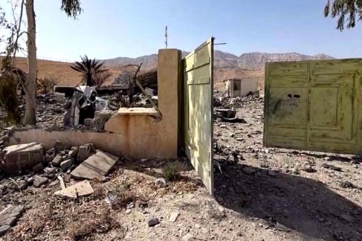 US Strikes Iran’s Civilian Infrastructure as Trump Warns of More Attacks
