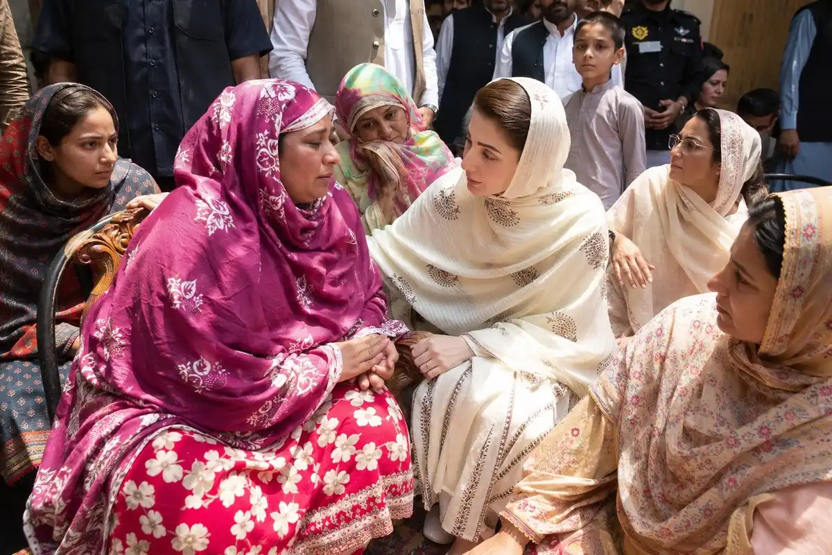 Punjab CM Maryam Nawaz Meets Families Affected by Kahna Tragedy