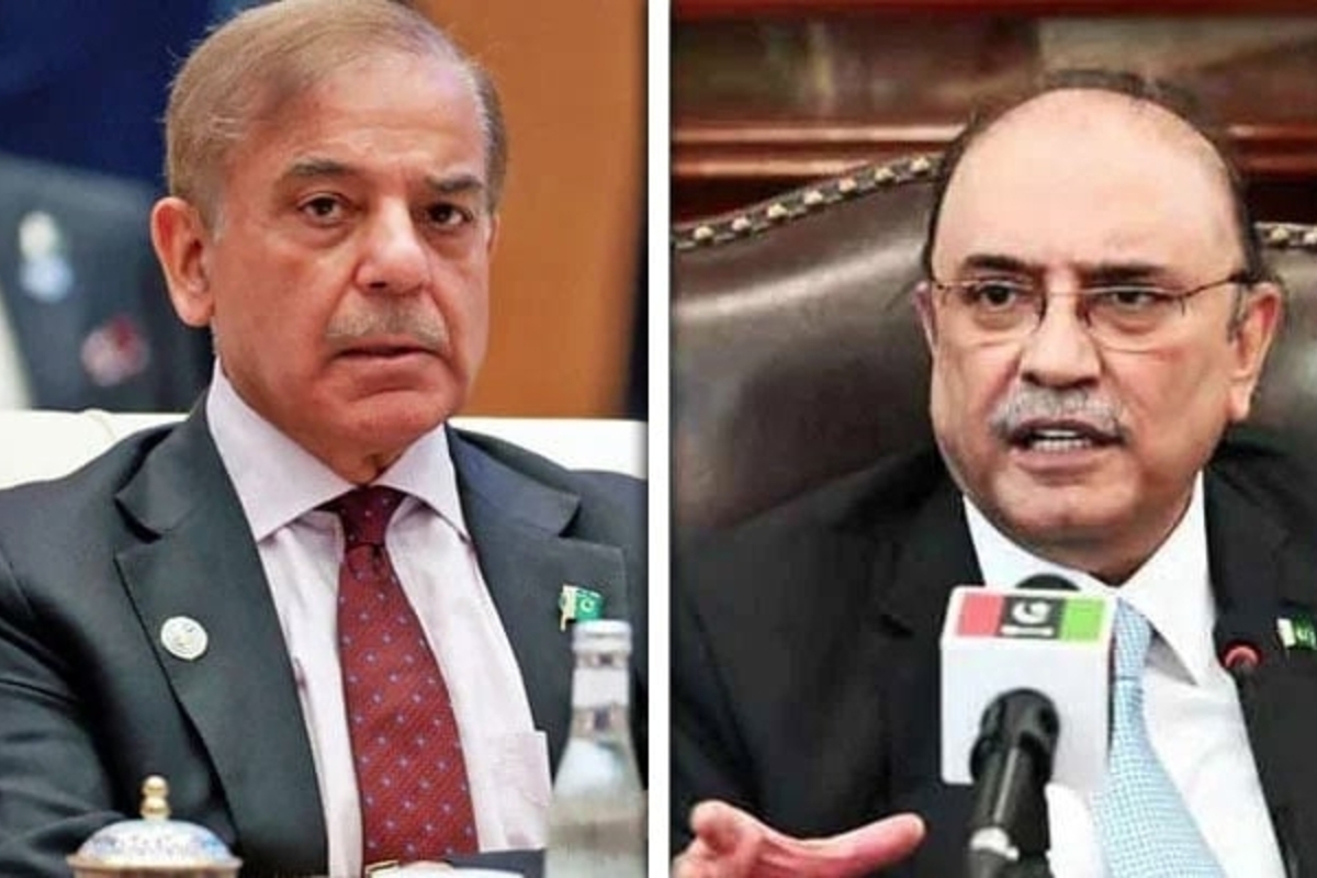 Prime Minister and President Pay Tribute to Martyred Group Captain Asim Tariq