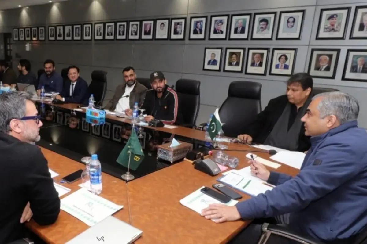 PCB Reviews Successful PSL 11 Season at Meeting with Franchise Owners