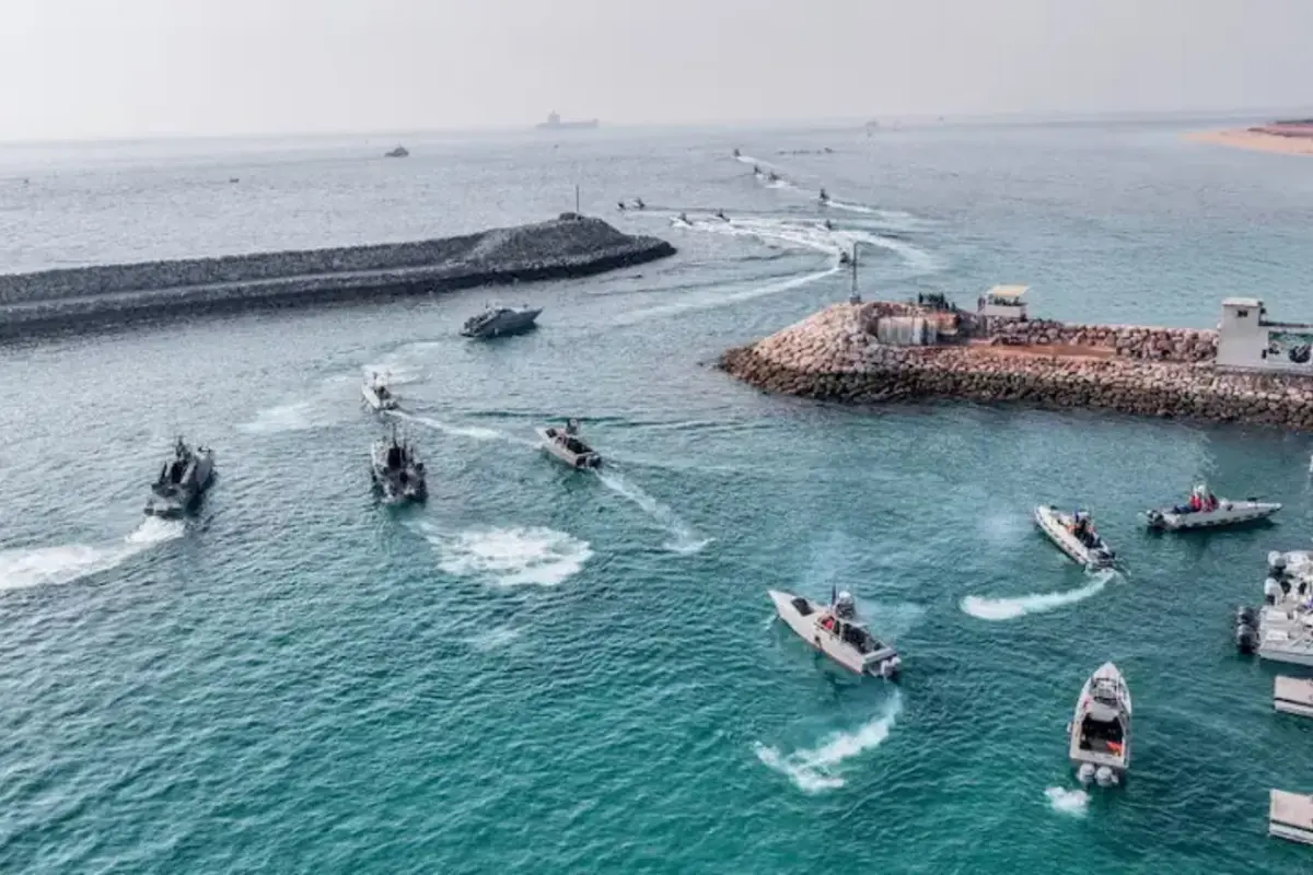 Iran Says Yemen Conflict Has No Military Solution, IRGC Claims to Halt Four Vessels in Strait of Hormuz