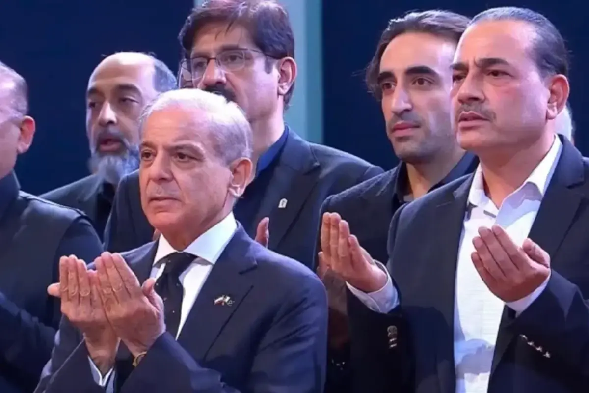 Shehbaz Sharif Pays Tribute to Iran’s Martyred Supreme Leader During Tehran Funeral Ceremony