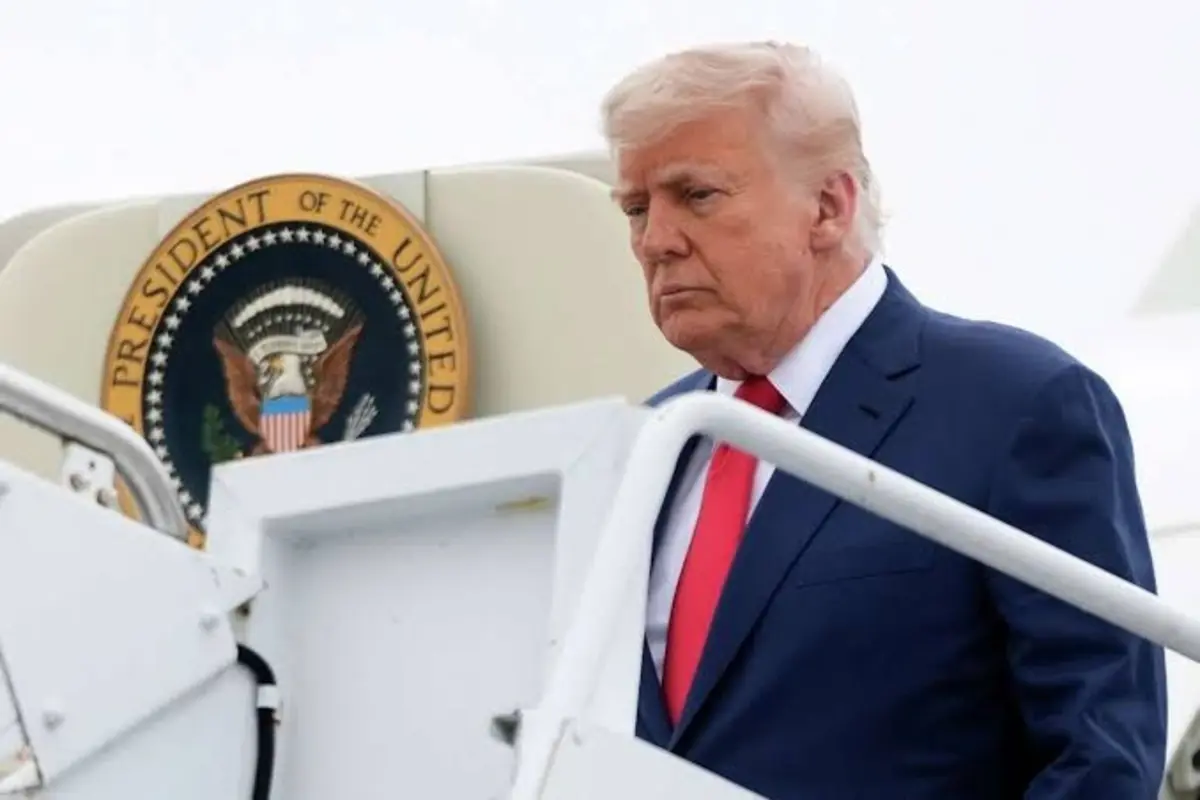Trump Announces Gaza Disarmament Agreement as Hamas Signals Acceptance