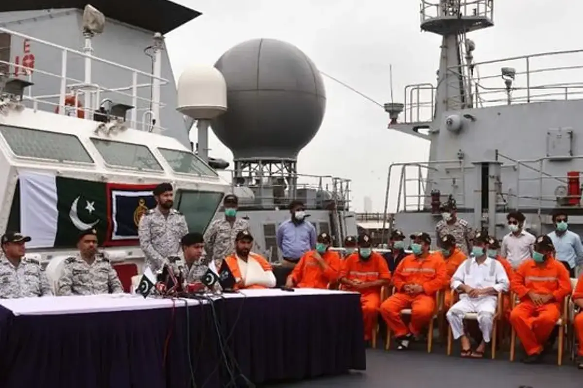 20 Pakistani Crew Members Rescued from Sinking Cargo Boat East of Ormara: ISPR