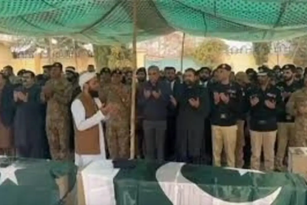 Seven Police Personnel Laid to Rest After Collective Funeral in Quetta