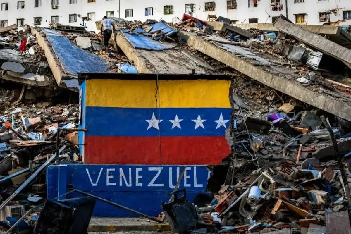 Venezuela Earthquake Leaves Thousands Homeless in Coastal Community of Caraballeda