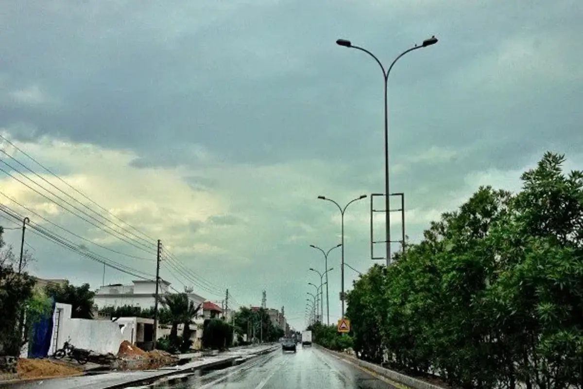 Cloudy Skies Bring Pleasant Weather and Light Rain Across Karachi