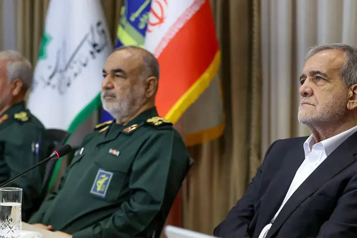 Pezeshkian Orders Swift Reconstruction of Transport Infrastructure Damaged in U.S. Attacks