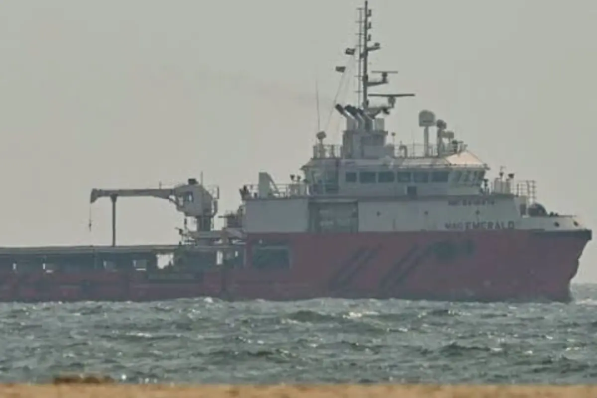 Europe Weighs Strait of Hormuz Navigation Fee Plan as Iran, Oman Hold Maritime Talks