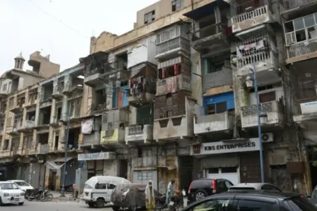 Karachi to Evacuate Dangerous Buildings Ahead of Monsoon Season