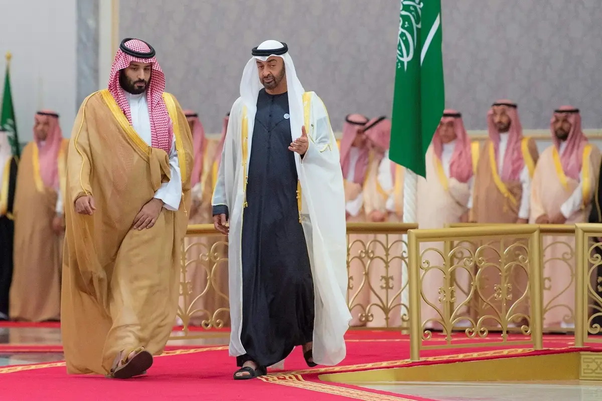 Western Firms Draw Up Contingency Plans Amid Saudi-UAE Tensions