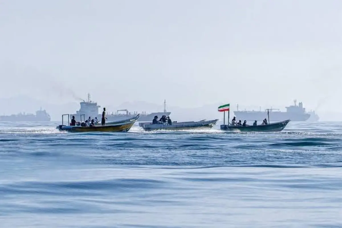 IRGC Navy Warns US Against Independent Maritime Routes in Strait of Hormuz