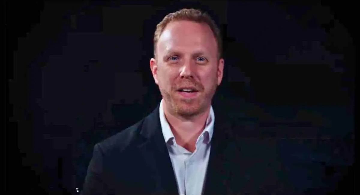 Journalist Max Blumenthal Says US Border Agents Detained him After Iran Trip